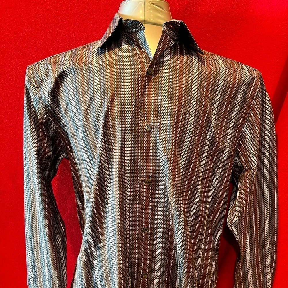 Johnston & Murphy size M new fresh from dry cleaners.  Excellent condition.